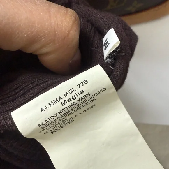 MaxMara short Elegant Brown Sleeveless top - Picture 8 of 9